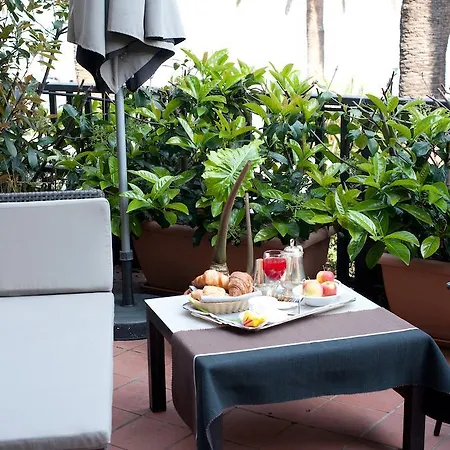 Italia Hotel 4*