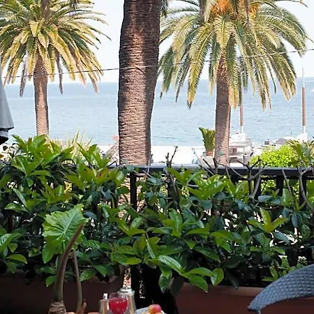 Italia 4*